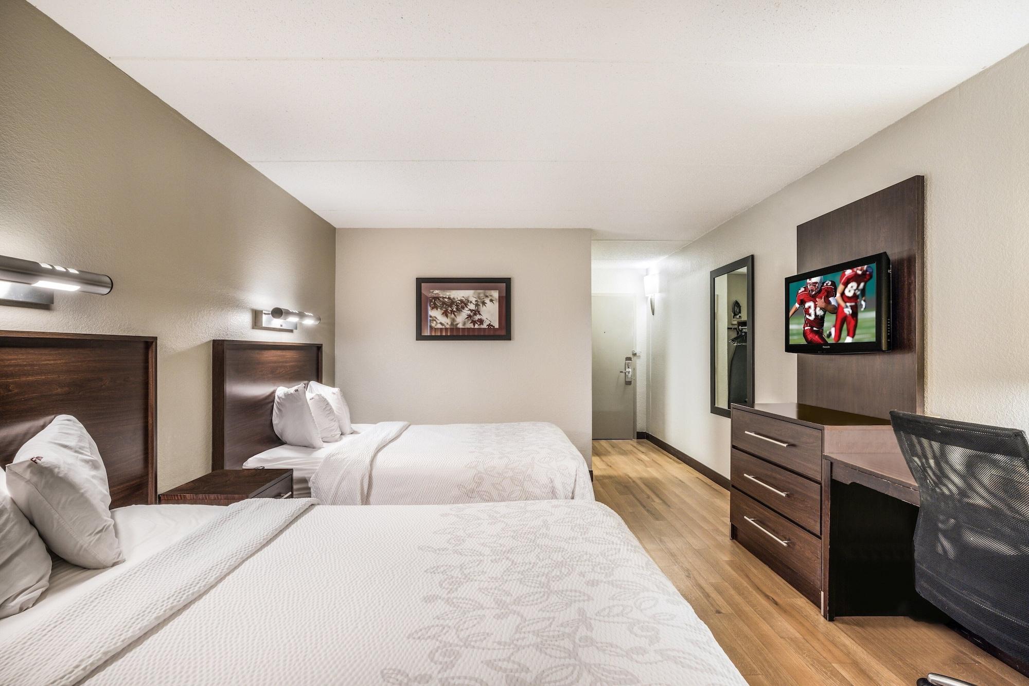Red Roof Inn Plus+ Boston - Woburn/ Burlington Buitenkant foto