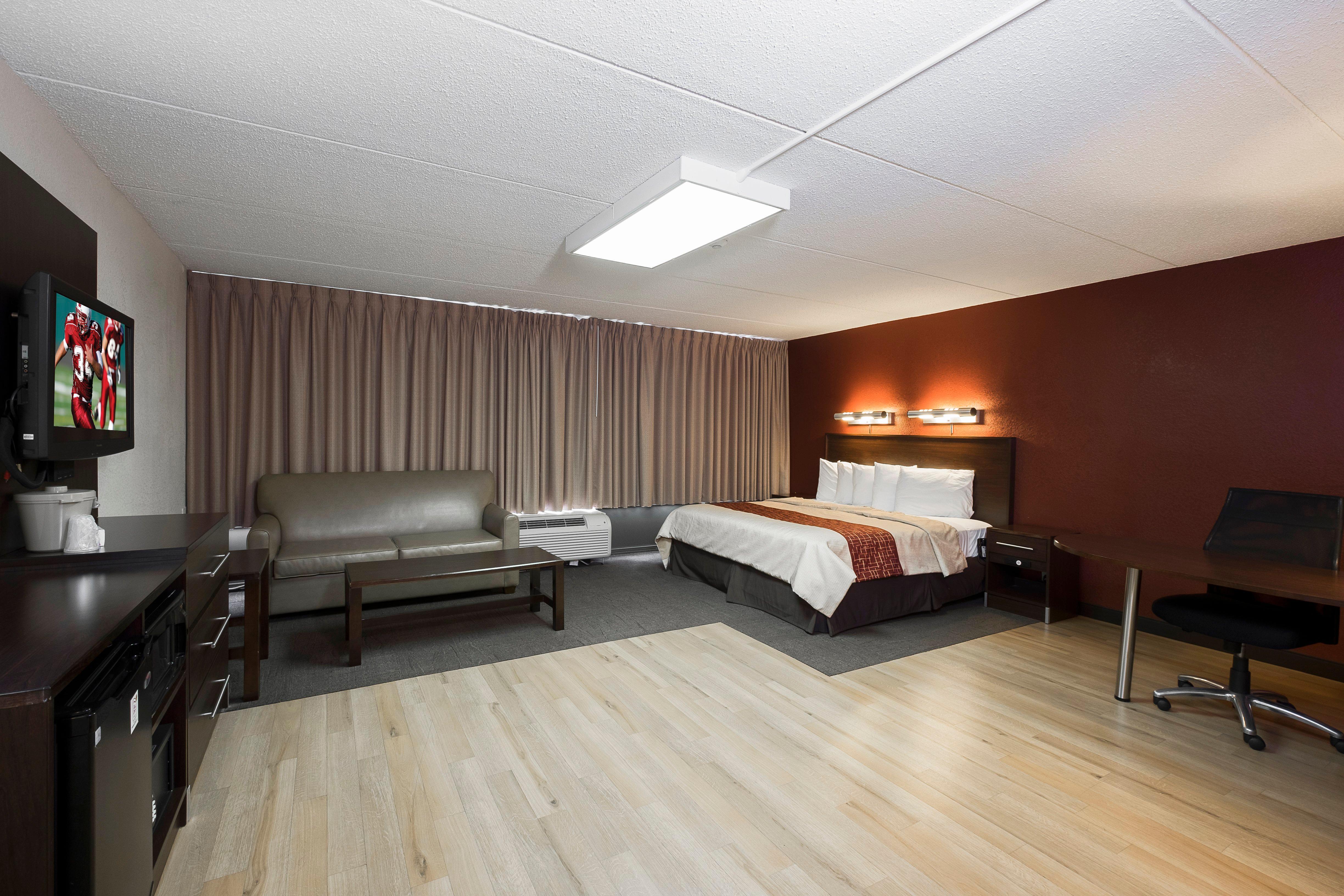Red Roof Inn Plus+ Boston - Woburn/ Burlington Buitenkant foto