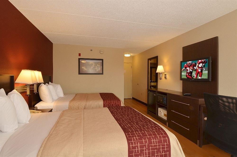 Red Roof Inn Plus+ Boston - Woburn/ Burlington Buitenkant foto