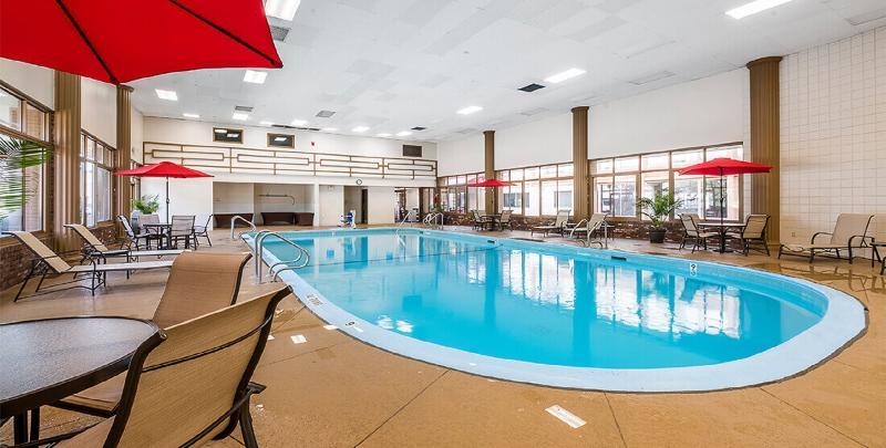 Red Roof Inn Plus+ Boston - Woburn/ Burlington Buitenkant foto
